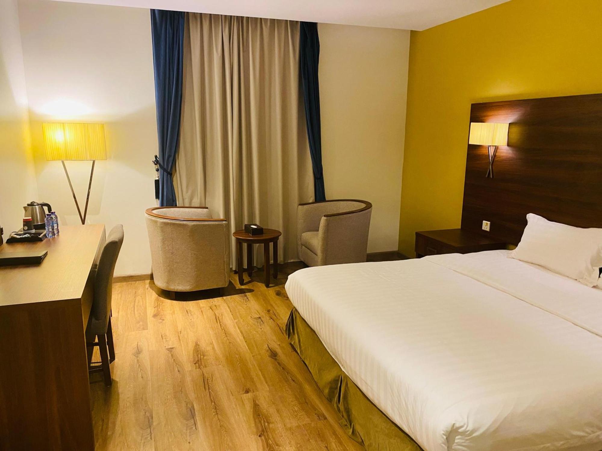ג'זאן Al Nawras Hotel מראה חיצוני תמונה